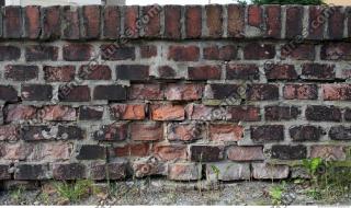 wall bricks damaged 0004